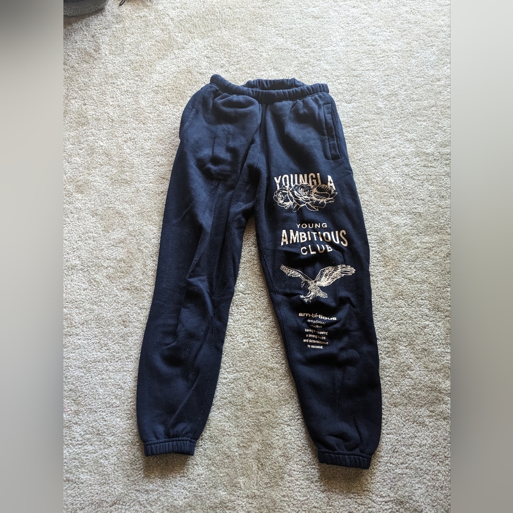 Young LA Immortal sweats